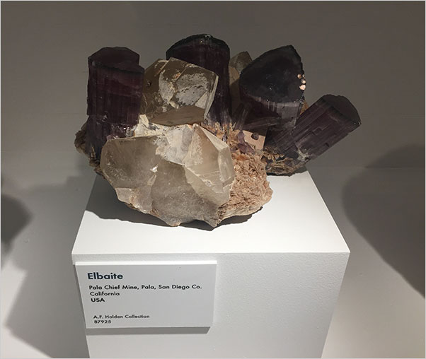 Elbaite photo image