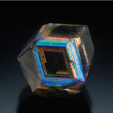 Iridescent Garnet Crystal photo image